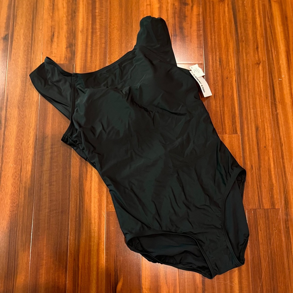 Lands End Swimsuit Black One Piece One-Piece‎ Swim New NWT Size Medium 10 / 12